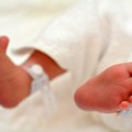 Agonija mame iz Kovina čije je beba rođena sa povredama: Hitno primljena u porodilište, ređale se kontradiktorne izjave…