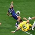 Holandija savladala Rumuniju 3:0 za prolaz među osam najboljih (video)