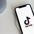 Roditelji tražili: Komšije blokiraju Tiktok