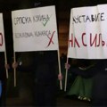 Vlast dovela svoje studente da kampuju ispred zgrade predsedništva