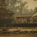 Masovne evakuacije u Kanadi zbog požara: Više od 17.000 ljudi napušta Manitobu