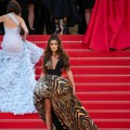 Тек ће САД сви да пукну од муке! Диди Џеј у душтву оскаровке: Певачица се дружила са холивудском звездом, а ево шта је о њој…