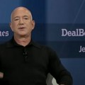 DžEF Bezos ovaj put zaradio skoro 6 milijardi dolara! Ko ume njemu dve: milijarder prodao još akcija Amazona!