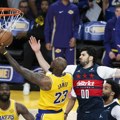 Nema Dončića, nema problema - "kralj" je i dalje tu! Tripl-dabl neuništivog Lebrona, ni odličan učinak Srbina nije pomogao…