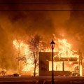 Apokalipsa u Americi: Šumski požari progutali stotine zgrada, evakuisano 60.000 ljudi