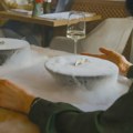 Кад кухиња постане лабораторија: Молекуларна гастрономија и јеловници из будућности