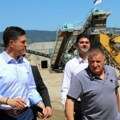 Poslanik proziva gradonačelnika Niša da je dogovarao saradnju sa firmom čiji su „pravi vlasnici povezani sa narko- kartelima u…