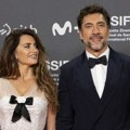 Upoznali su se kada je ona bila tinejdžerka, a ljubav je planula tek 15 godina kasnije: Danas su jedan od najmoćnijih parova!