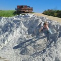 Dečak (7) uskočio u gomilu toksičnog praha i preminuo: Ovo je njegova poslednja fotografija koja je nastala malo pre jezive…