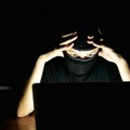 Svaki drugi građanin Srbije misli da može da prepozna zloupotrebe na internetu
