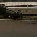 Saobraćajna nesreća kod bubanj potoka Srča razbacana na sve strane, prevrnut automobil (foto/VIDEO)