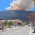 Naređena hitna evakuacija: Veliki požar zahvatio Španiju, izgorelo područje veličine 800 fudbalskih terena (video)