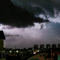 Pljušti u Beogradu, da li nam preti nova oluja? Nevreme počelo u Srbiji, evo kada se vreme stabilizuje