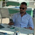 Ovo je istina kako živi Nemanja Stevanović: Pevač se preselio u Crnu Goru, uslikali smo ga u Bečićima i sve nam je jasno…