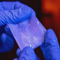 Plastika odbrojava „poslednje dane“, naučnici stvorili supermaterijal jači od metala i stakla