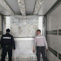 Sprečeno krijumčarenje 18 osoba: Među njima i 5 maloletnika: Pronađeno i oružje