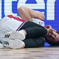 VIDEO Micić pao na parket i napravio bolnu grimasu: Au, samo ne ovo…