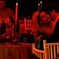 Ne znaju da ih snimaju: Jovana Jeremić sela kod bivšeg, unela mu se u lice pa… Evo u kakvom su zaista odnosu