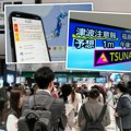 Stižu talasi od 3 metra, brodovi pokušavaju da pobegnu iz luka! Uzbuna na cunami nakon zemljotresa od 7,5 Rihtera u Japanu…