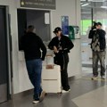 (Video) Prija doživela peh na aerodromu: Pomešala kofer, pa se odmah vratila, evo kako je reagovala: "Dešava se"