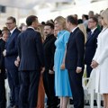 Vučić iz Pariza: Mogli bi sutra da postanemo članica NATO, ali…