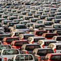 Kineski izvoz automobila prvi put premašio milion vozila mesečno