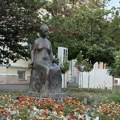 Улица у Тарашу добија име по чувеној вајарки чија „Преља“ краси центар Зрењанина