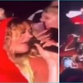 Rita Ora postala ristana orić Albanska pevačica sišla u publiku pa ponovo ogrnula srpsku zastavu (video)