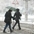 Srbija na udaru 2 anticiklona! Meteorolog najavio: Sledi nam obilna kiša, a onda moguć i sneg! Na ledene padavine upozorio i…
