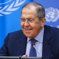 Lavrov o izjavi predsednika Estonije: Bilo bi zabavno videti kako planira da Rusiju baci na kolena