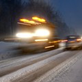 Nevreme odnelo jedan život; Nižu se upozorenja - biće opasno; Napadaće mnogo snega FOTO/VIDEO