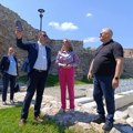 Paunović obišla tvrđavu Fetislam: Važno je da ulažemo u istoriju za buduće generacije