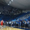 Navijači Budućnosti napravili koreografiju preko cele "Morače" pred Zvezdu: Pogledajte kako kuva u Podgorici