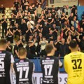 „Grobari“ besni zbog Vlade Mandića: „A ko će da odgovara za ovaj napad, ovo je bruka“ FOTO