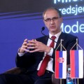 Macut zahvalio vatrogascima, policiji, Vojsci Srbije i svima koji učestvuju u gašenju požara širom zemlje