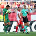 Gazanigin košmar: Golman Đirone častio goste iz Madrida