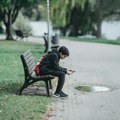 14 osobina odraslih ljudi koje pokazuju da su kao deca bili potpuno zapostavljeni: „Dokaz da su ih roditelji uništili“