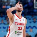 UŽIVO: Novi preokret, Turska vodi dva minuta do kraja