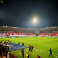 Vučiću izgleda više ni ćaci ne pomažu: Pogledajte prizor sa stadiona u Leskovcu na sat vremena pred utakmicu Srbija –…