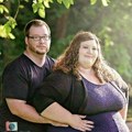 Smršala preko 136 kilograma, a njena porodica i dalje nije zadovoljna: "Rekli su mi da treba da se pokrijem zbog viška kože"