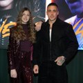 Stigli i poznati, sve pršti od dobre energije: Maša i Mojke zablistali na promociji svog dueta (foto)