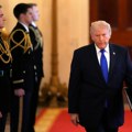 Tramp zagrmeo: Samo ja odlučujem o napadu na Iran