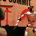 CNBC: Ukrajina postaje poligon za vojne humanoidne robote