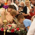 Vučić o pojasu Presvete Bogorodice: Nema veze sa mojom porodicom, država nije platila svetinju