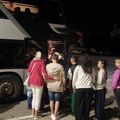 Tridesetoro dece iz hraniteljskih porodica otputovalo jutros na desetodnevno letovanje
