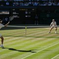Finale Vimbldona UŽIVO: Zverev na gem od osvajanja i drugog seta