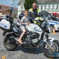 Prezentacijom na Trgu slobode obeležena slava Ministarstva unutrašnjih poslova i Dan policije Policijska uprava Zrenjanin…
