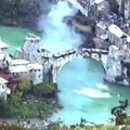 (VIDEO) Objavljen do sada neviđeni snimak rušenja Starog mosta u Mostaru, čuvao ga Slobodan Praljak