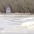 Otac i dva deteta nestali u poplavi: Drama u Francuskoj, voda odnela porodicu, majka spasena (video)