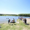„Dan planete Zemlje“ obeležen čišćenjem jezera u Šumaricama